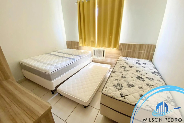 Room 5 of 13