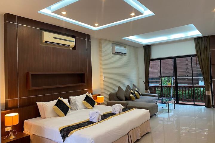 Room 8 of 54