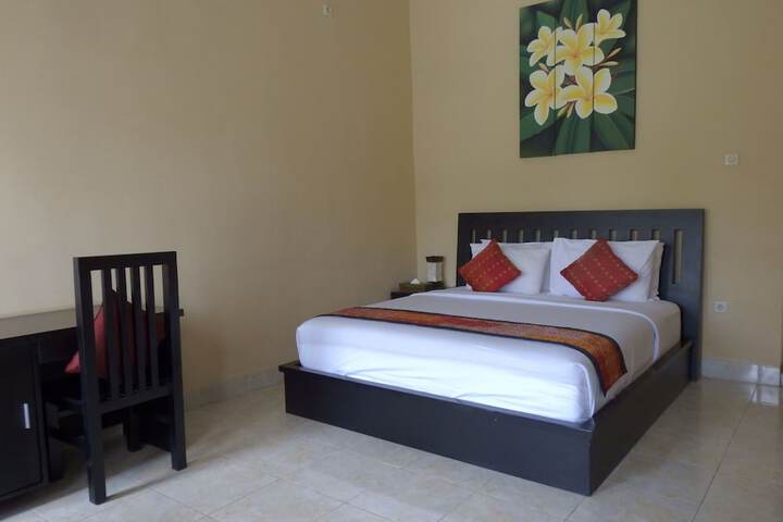 Room 13 of 53