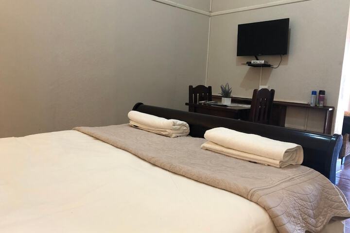 Room 14 of 61