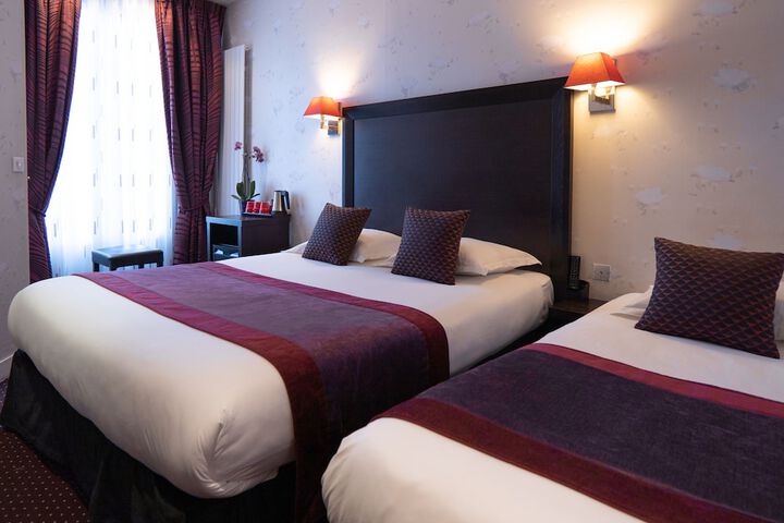 Room 40 of 61