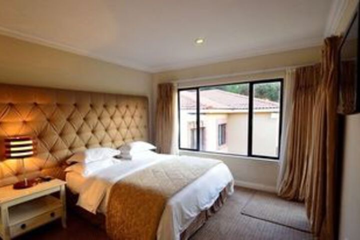 Room 17 of 35
