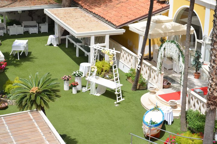Hotel 26 of 28