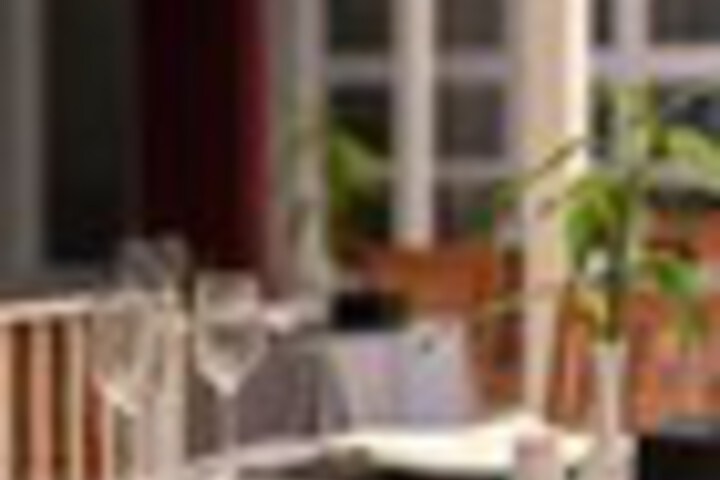 Dining 98 of 174