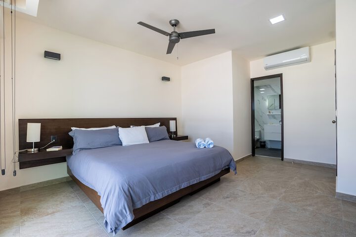 Room 7 of 41