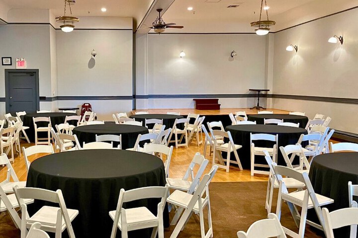Ballroom/Hall 30 of 41
