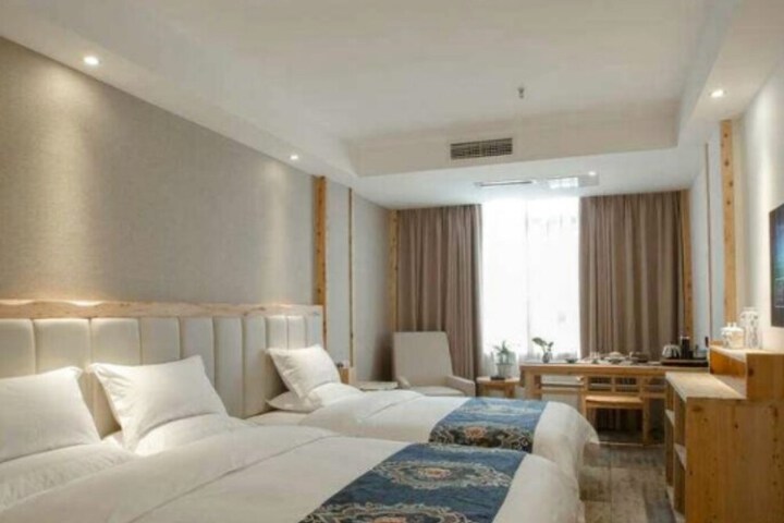 Room 6 of 21