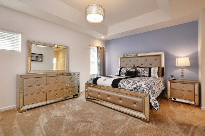 Room 42 of 129