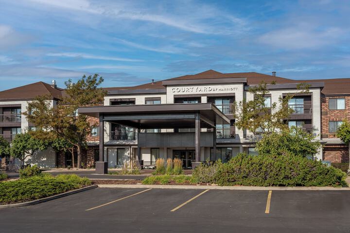 Courtyard by Marriott Salt Lake City Airport