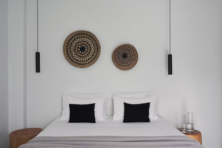 Room 16 of 52