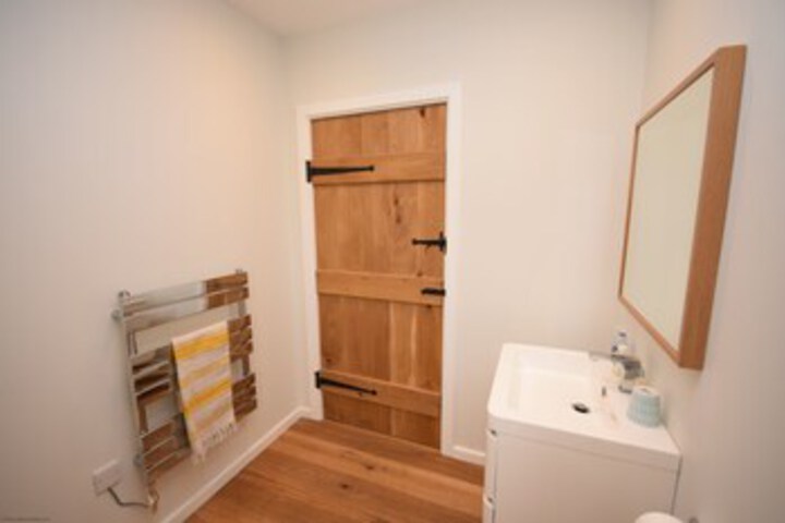 Room 3 of 25