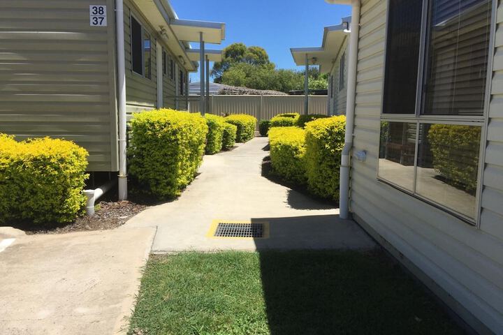 Property Grounds 35 of 45