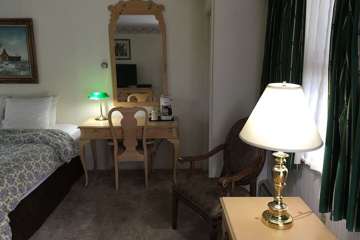 Room 36 of 81