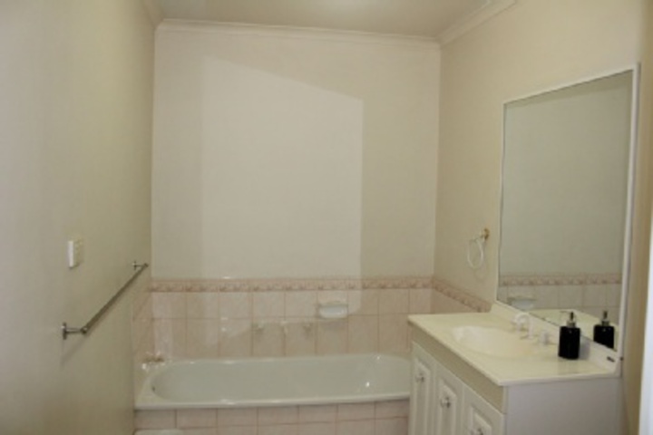 Room 179 of 228