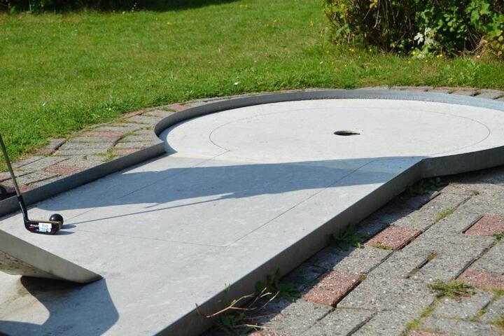 General 2 of 83
