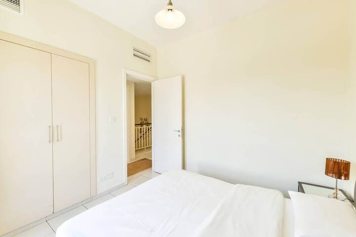 Room 5 of 41