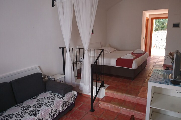 Room 26 of 138