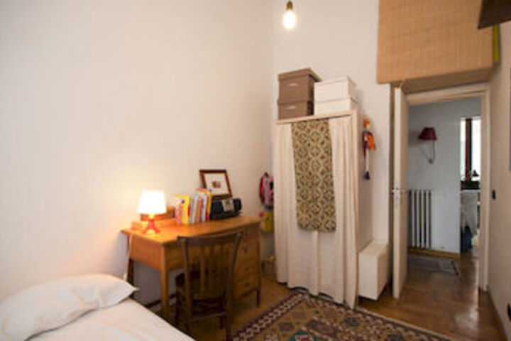 Room 35 of 168