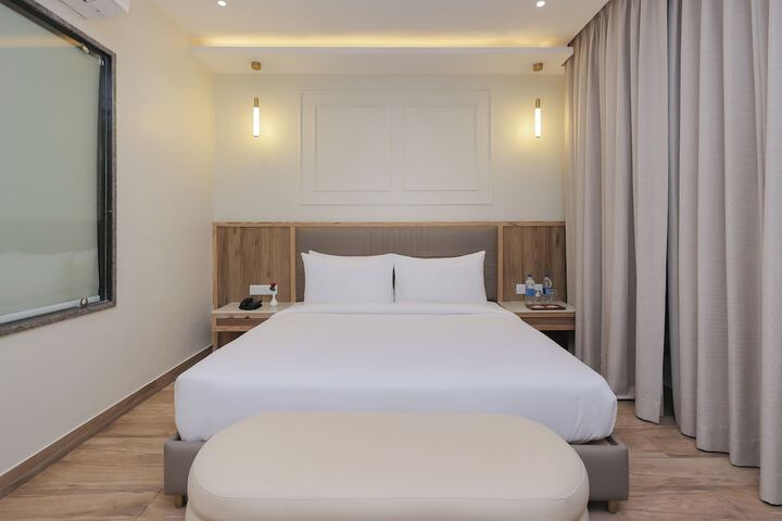 Room 16 of 109