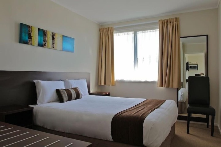 Room 9 of 59