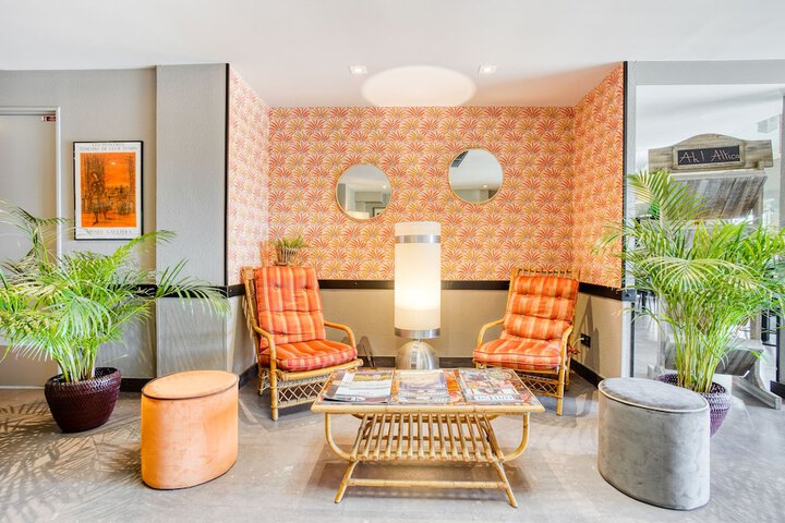 Lobby Photos