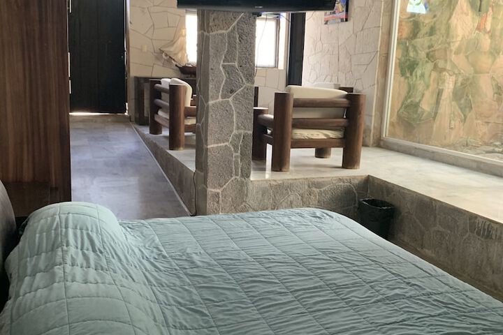 Room 3 of 54