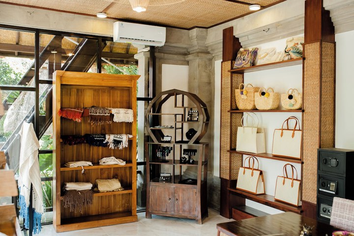 Gift Shop 49 of 84