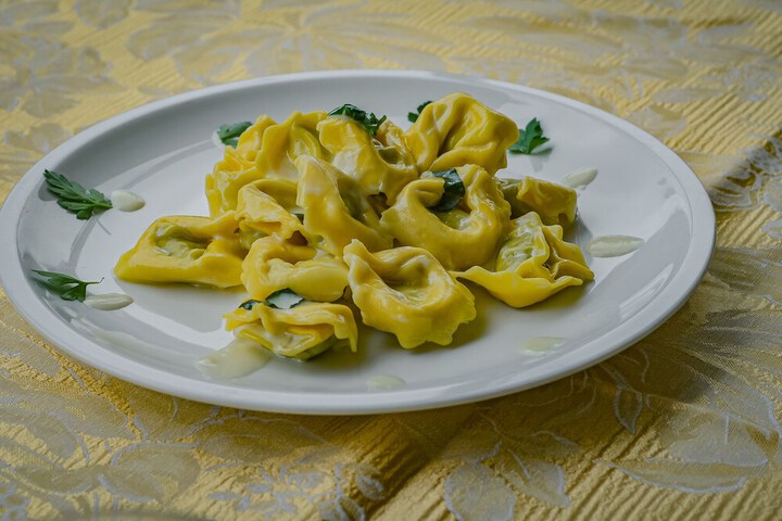 Dining 56 of 76