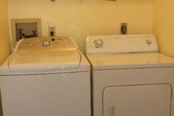 Laundry 11 of 30
