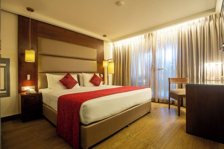 Room 40 of 162