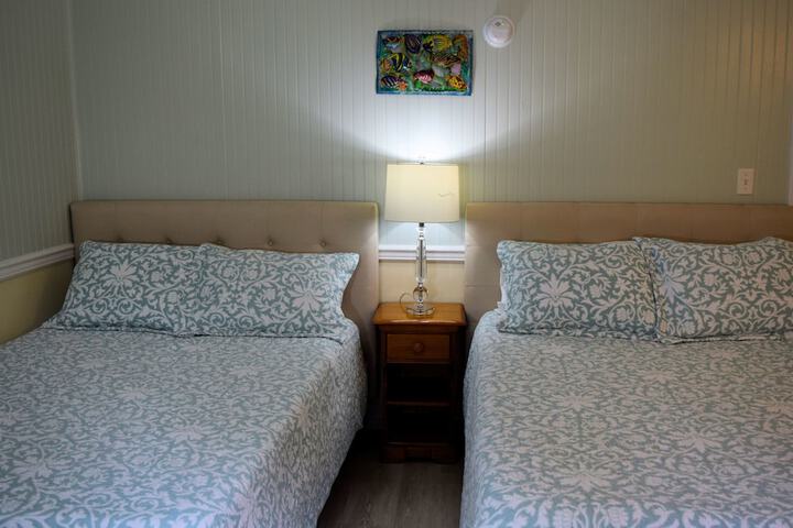 Room 40 of 309