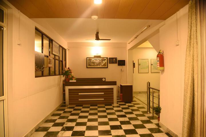 General 2 of 17