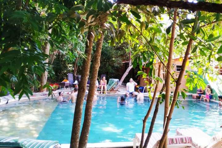 Pool 67 of 82