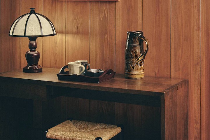 Room 53 of 79