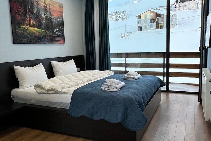 Room 14 of 39
