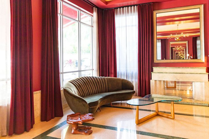 Lobby sitting area