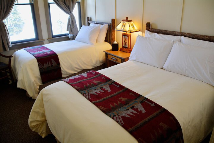 Room 13 of 40