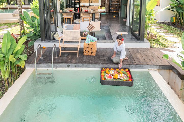 Pool 27 of 69