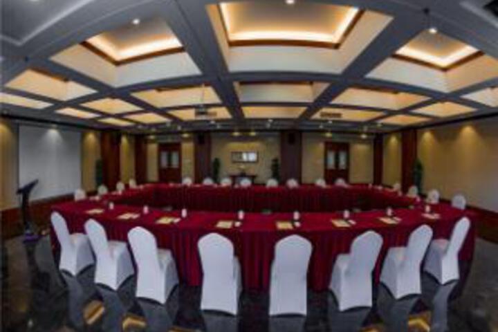 Room 15 of 23
