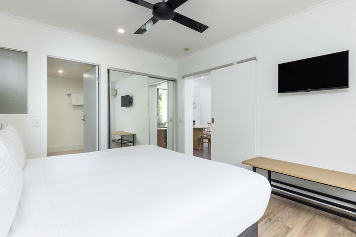 Room 22 of 186