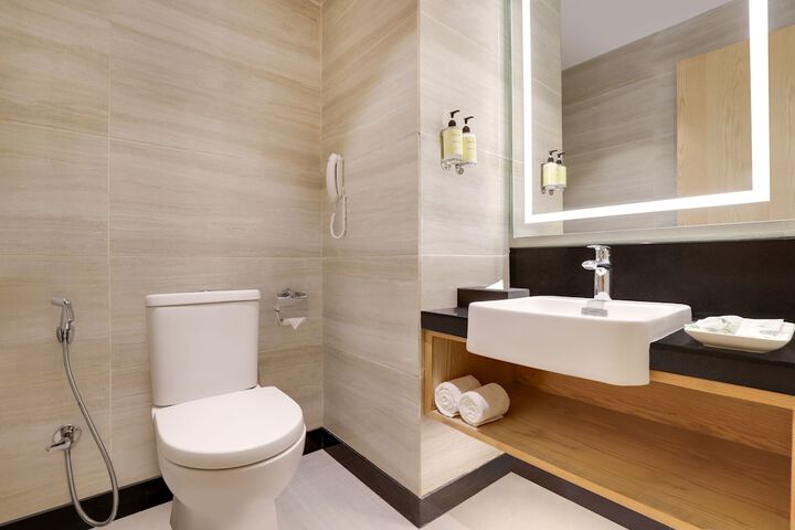 Room 20 of 40