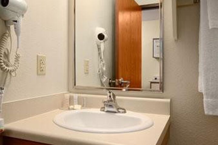Room 7 of 20