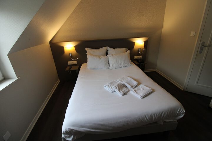 Room 20 of 69