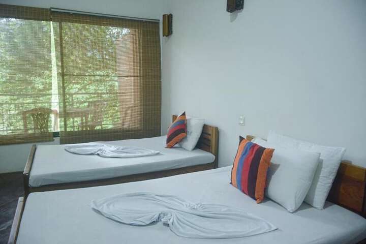 Room 2 of 47