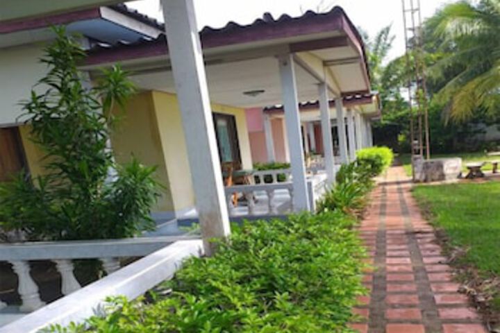 Boonchu Bangburd Resort at Chumphon