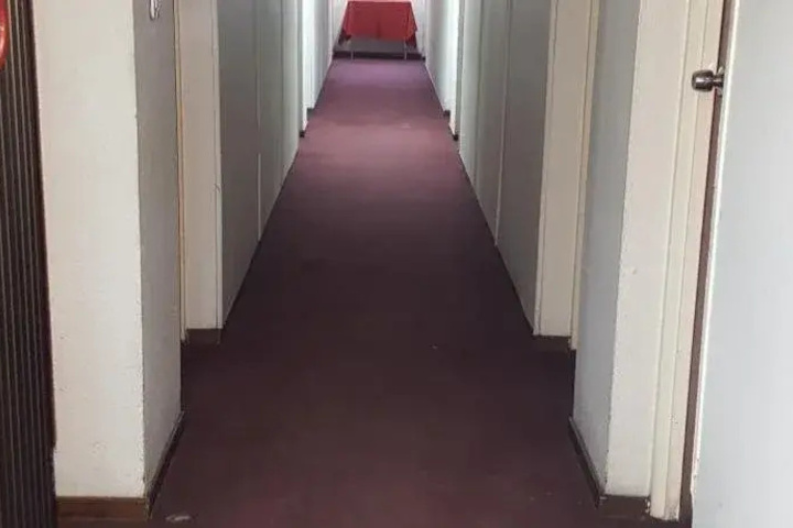 Room 8 of 15