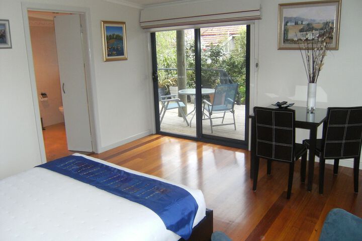 Room 4 of 24