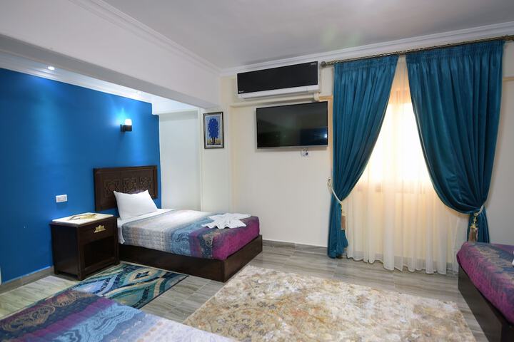 Room 30 of 91