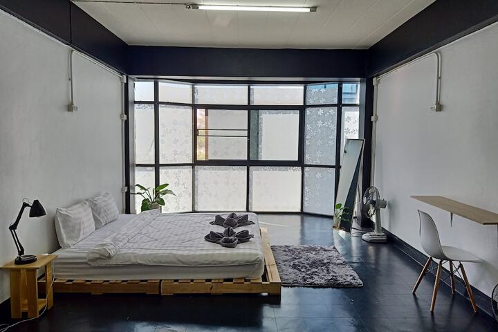 Room 15 of 44