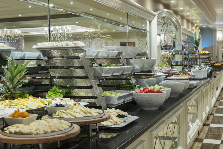 Breakfast buffet